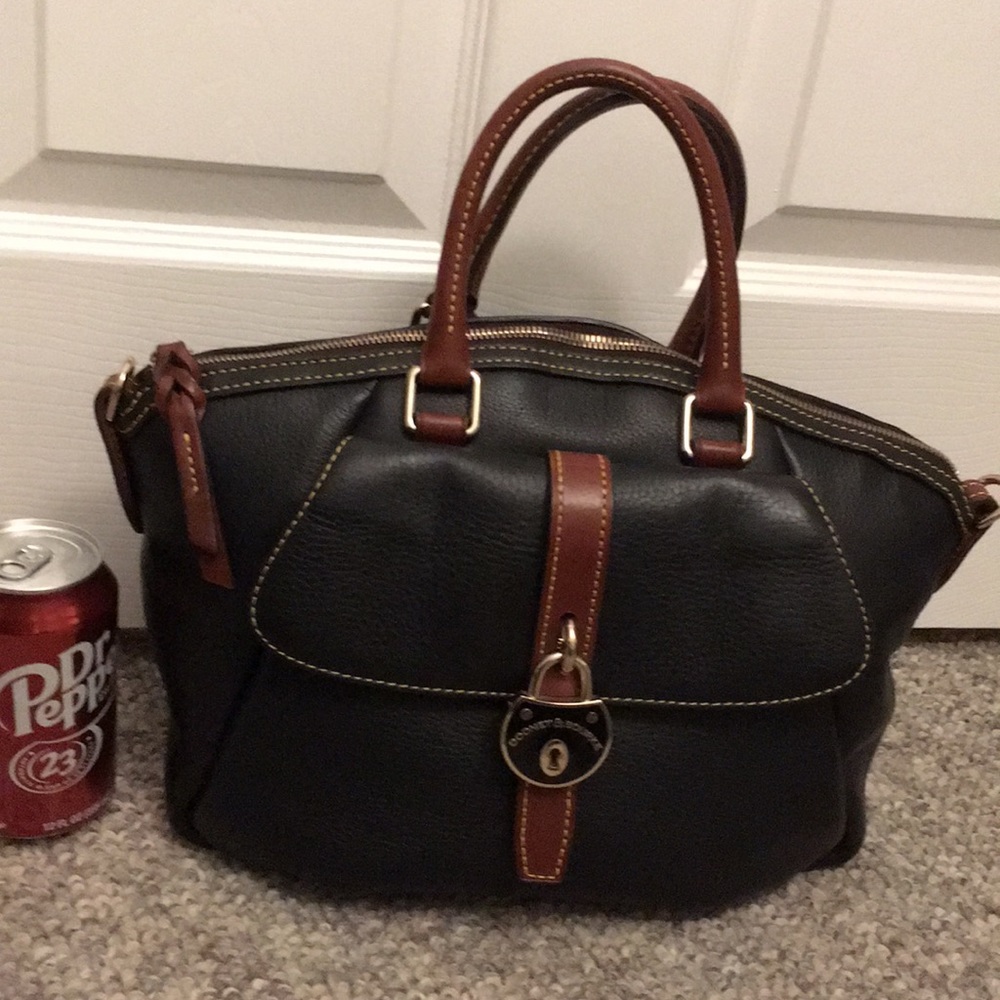 Final sale Authentic Donny &Bourke handbag/crossbody/shoulder - Picture 3 of 11